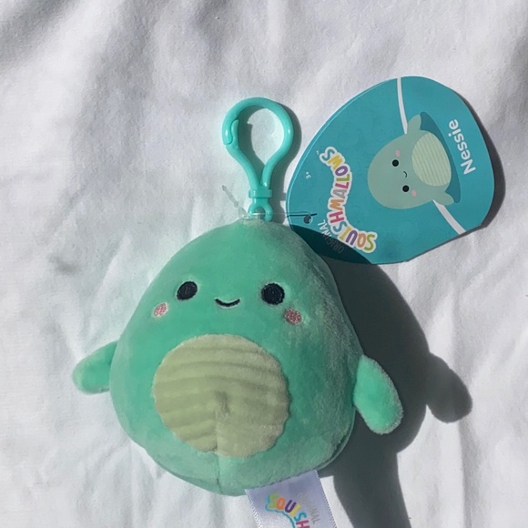 Squishmallow Nessie clip - Picture 1 of 2